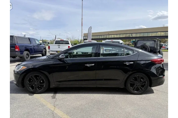 $11450 : 2017 Elantra Limited image 4