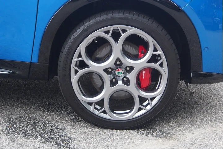 $30118 : Alfa Romeo Tonale Hybrid 202 image 10