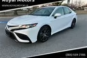 2021 Camry Hybrid SE en Baltimore