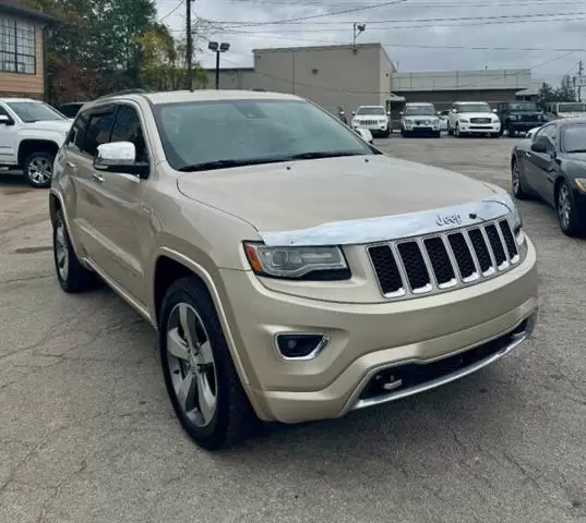 $8900 : 2014 Grand Cherokee Overland image 4