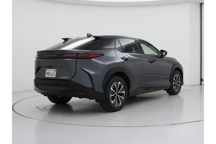 $36998 : Lexus RZ 300e 2024 Premium 4 image 8