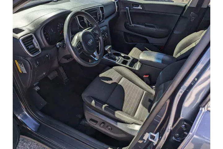 $8995 : Kia Sportage 2017 AWD LX 4dr image 9