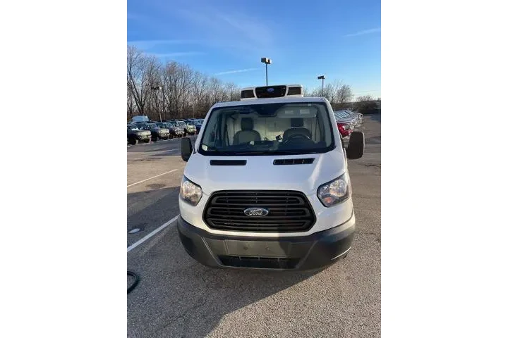 $18908 : Ford Transit 2019 250 3dr LW image 4