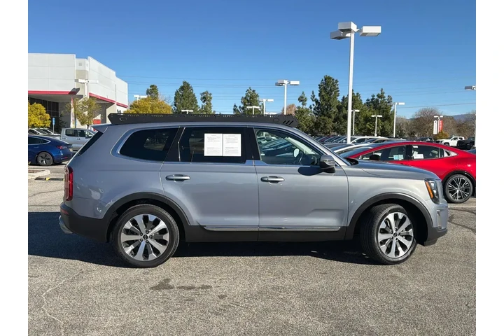 $26458 : Kia Telluride 2021 AWD EX 4d image 3