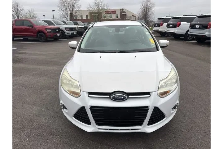 $6000 : Ford Focus 2012 SEL 4dr Hatc image 2