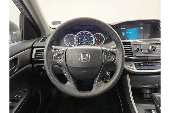 $18998 : Honda Accord 2015 LX 4dr Sed image 10
