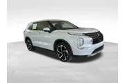 Mitsubishi Outlander 2023 ES en Fort Lauderdale