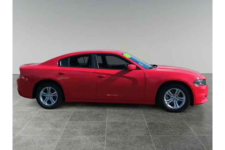 $23500 : Dodge Charger 2022 SXT 4dr S image 6