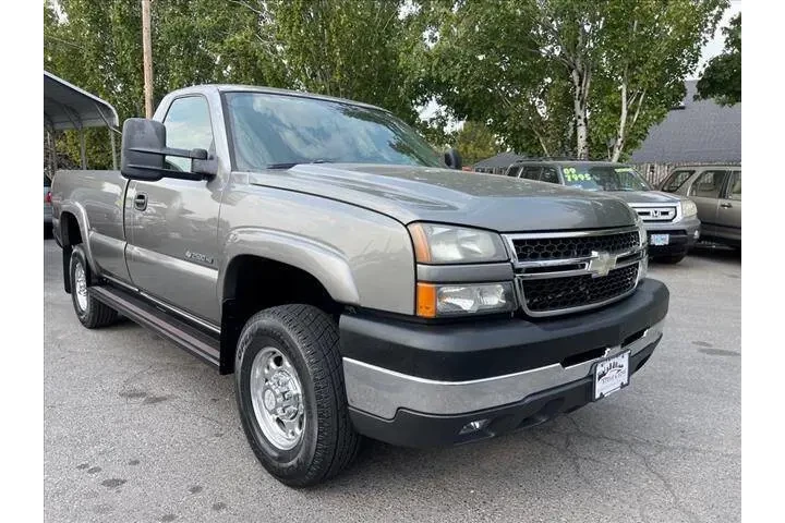 $12995 : 2006 Silverado 2500HD LT1 image 5