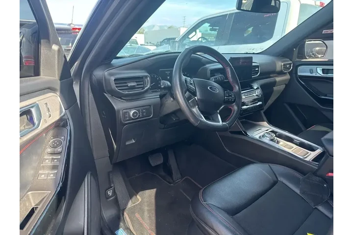 $35550 : Ford Explorer 2022 ST-Line 4 image 5