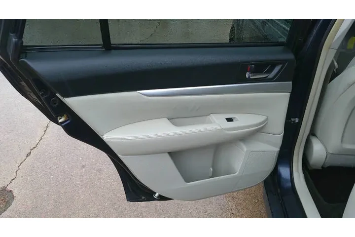 $5999 : 2012 Outback 2.5i Premium image 10