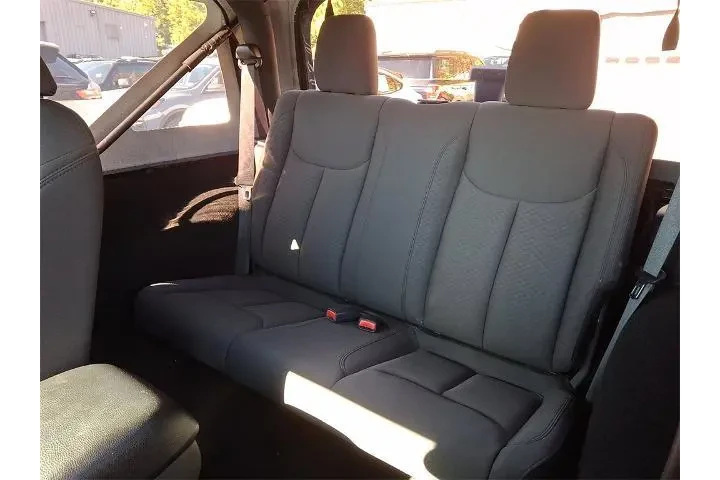 $18800 : Jeep Wrangler JK 2018 4x4 Sp image 10