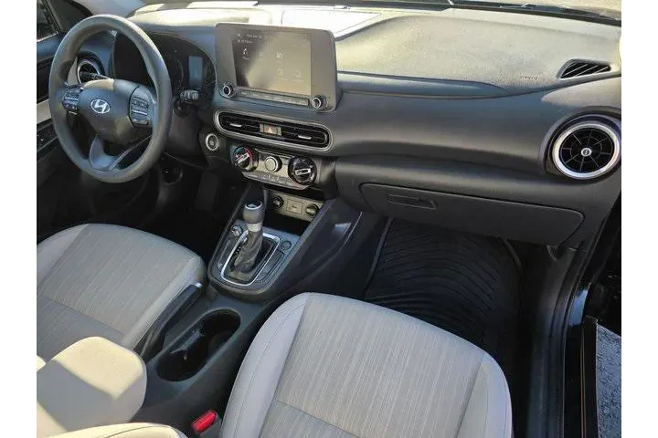 $17990 : Hyundai KONA 2023 SEL 4dr Cr image 9