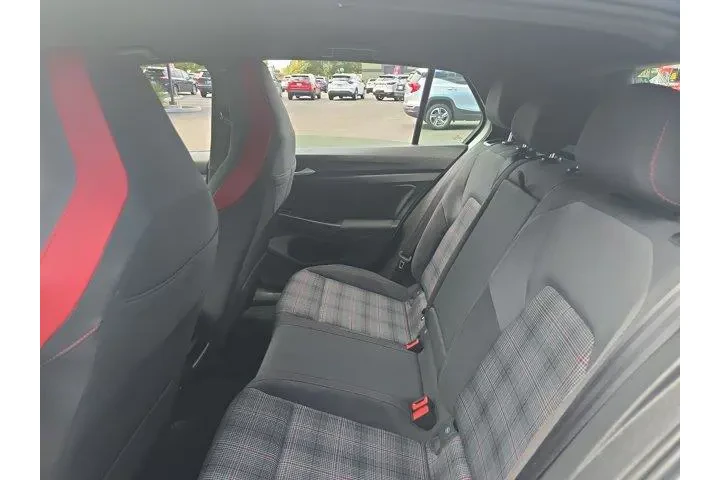 $21995 : Volkswagen Golf GTI 2022 S 4 image 8