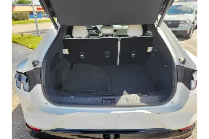 $30591 : Ford Mustang Mach-E 2024 Pre image 6