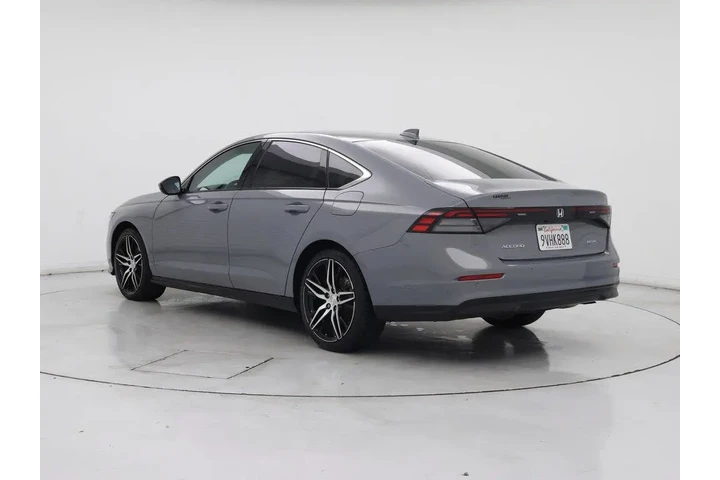 $26998 : Honda Accord Hybrid 2023 EX- image 2