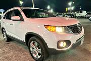 $7999 : 2013 Sorento thumbnail