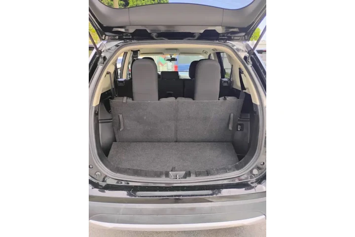 $8850 : 2018 Outlander LE image 8