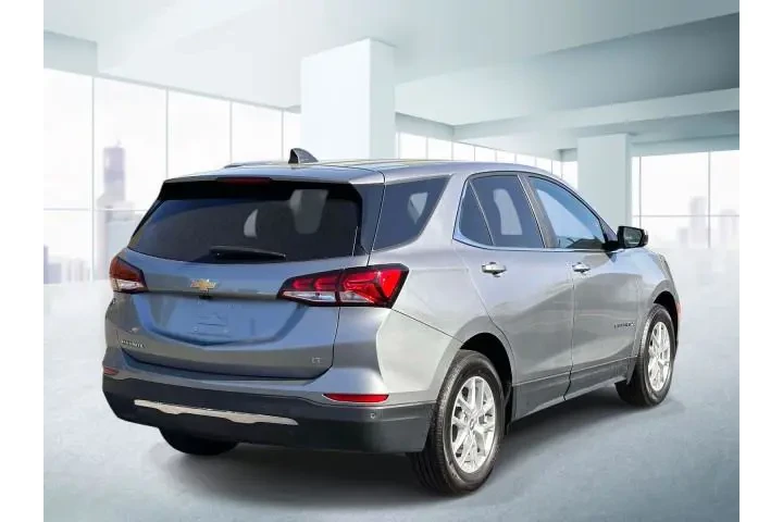 $21989 : Chevrolet Equinox 2023 LT 4d image 4
