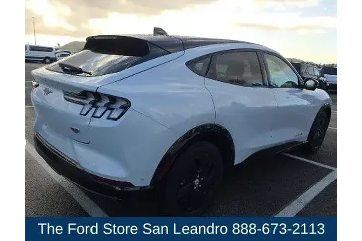 $33850 : Ford Mustang Mach-E 2023 AWD image 7