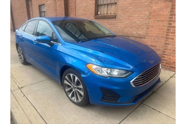 $13000 : 2019 Fusion SE image 8
