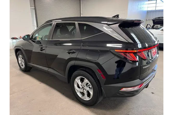 $23940 : Hyundai TUCSON 2023 AWD SEL image 5
