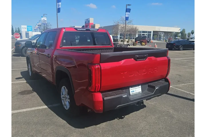 $36000 : Toyota Tundra 2022 4x2 SR5 4 image 6