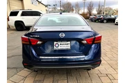 $16990 : 2019 Altima 2.5 SR thumbnail
