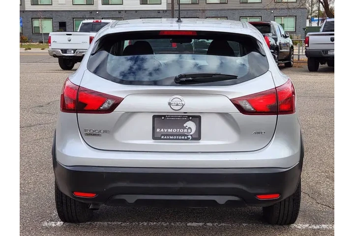 $10497 : 2018 Rogue Sport S image 10