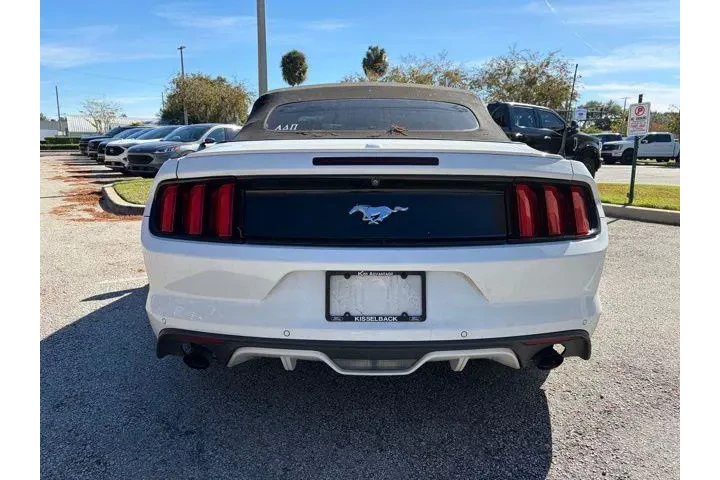 $14825 : Ford Mustang 2016 EcoBoost P image 4