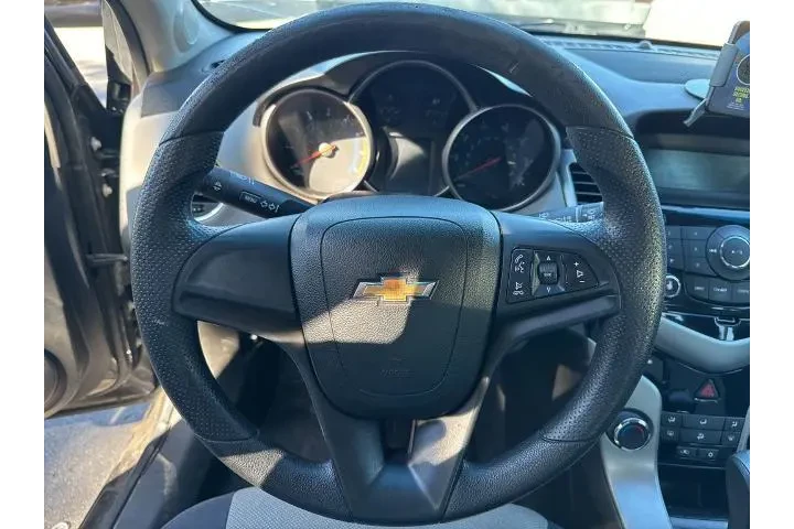 $9029 : Chevrolet Cruze Limited 2016 image 6