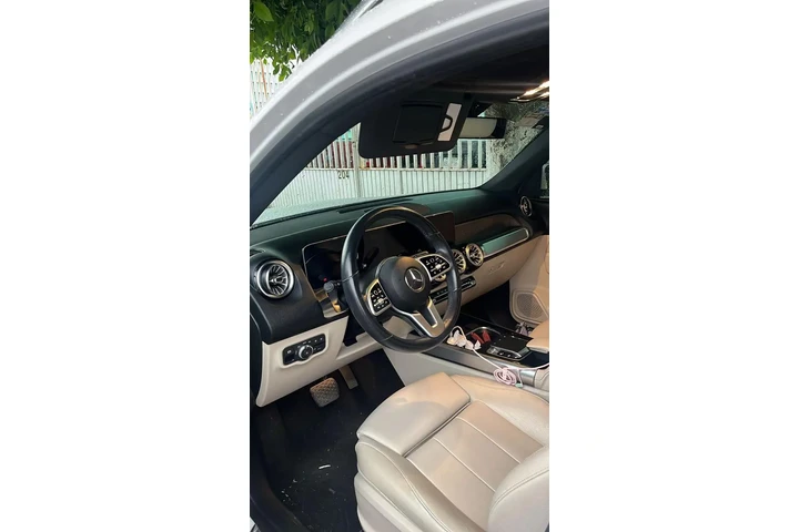 $470000 : MERCEDES BENZ GLB250 4MATIC image 5