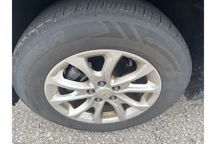 $13254 : Chevrolet Equinox 2018 4x4 L image 8