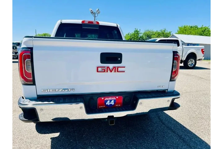 $21995 : 2017 GMC Sierra 1500 SLT Crew image 6