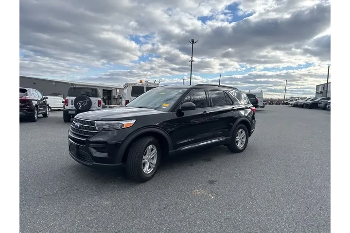 $26000 : Ford Explorer 2022 AWD XLT 4 image 3