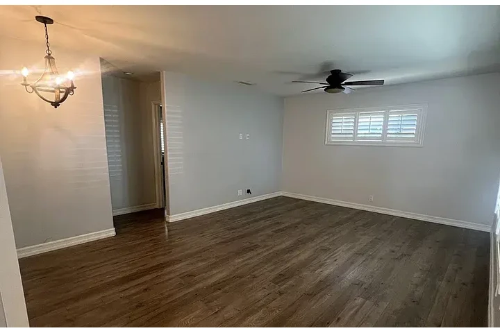$1870 : HOUSE FOR RENT RIVERSIDE CA image 7