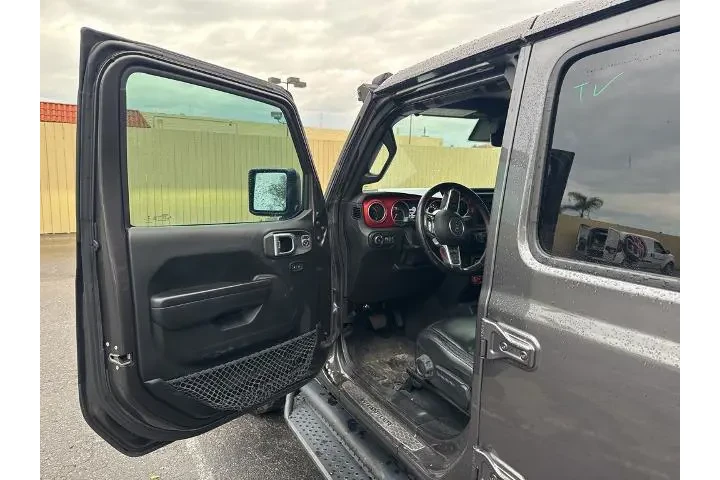 $34471 : Jeep Wrangler Unlimited 2021 image 5