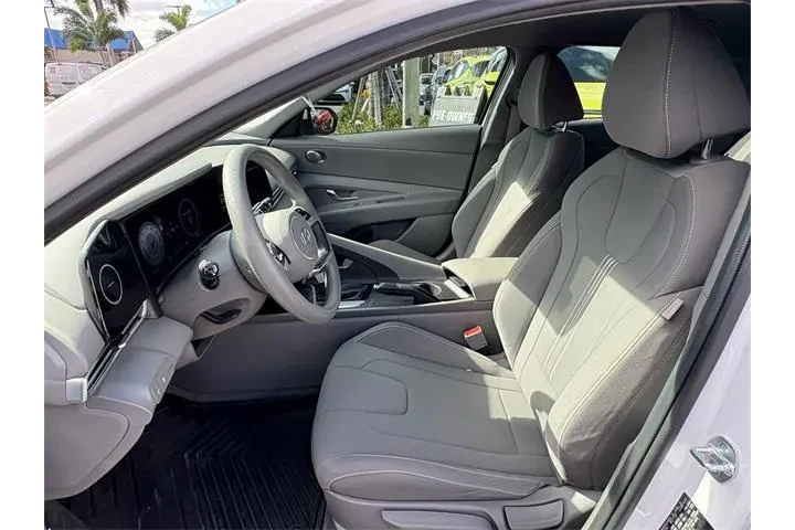 $18985 : Hyundai ELANTRA 2024 SEL 4dr image 9
