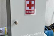 BOTIQUÍN  MÉDICO EN MELAMINA en Quito