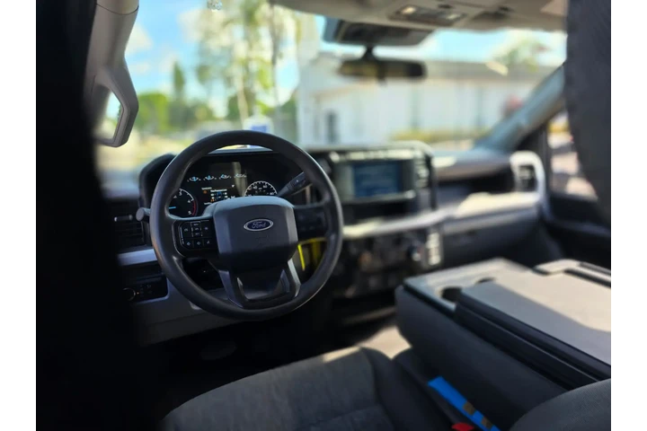 $40000 : FORD F350 SUPER DUTY CREW CAB image 4