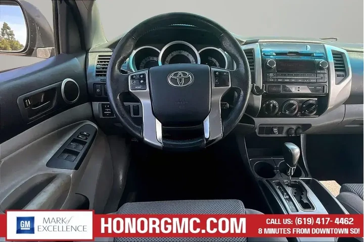 $18988 : Toyota Tacoma 2012 4x2 PreRu image 9