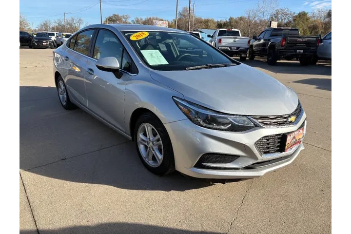 $7950 : 2018 Cruze LT Auto image 4