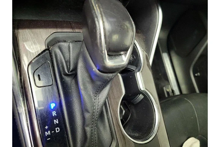 $29998 : Toyota Highlander 2021 AWD L image 10