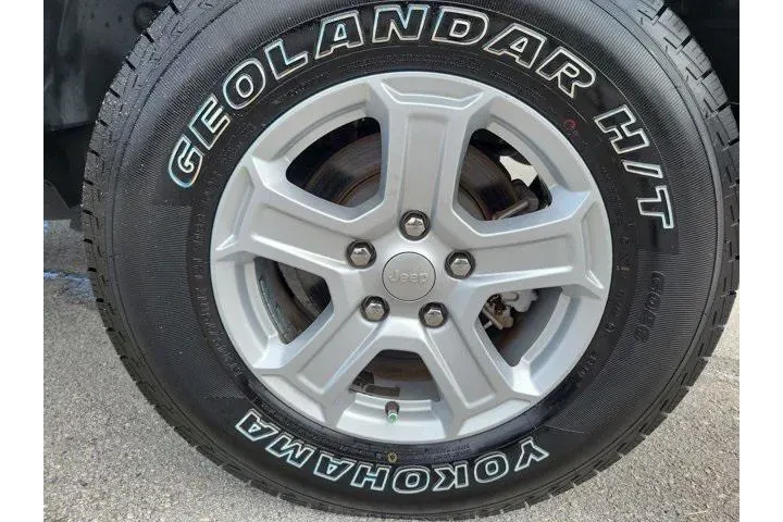 $24459 : Jeep Wrangler Unlimited 2022 image 5