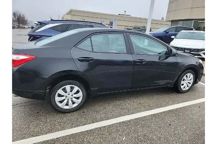 $14725 : Toyota Corolla 2016 LE 4dr S image 4