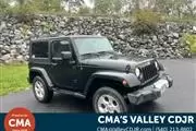 PRE-OWNED 2010 JEEP WRANGLER en Madison WV