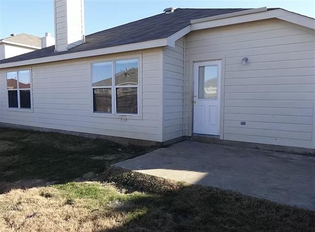 $1200 : HOUSE RENT IN FORT WORTH TX image 2