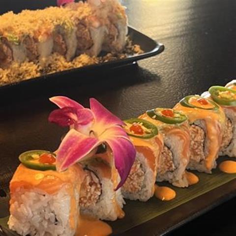 ¡Aquí El mejor Sushi de L.A!🙋 image 5