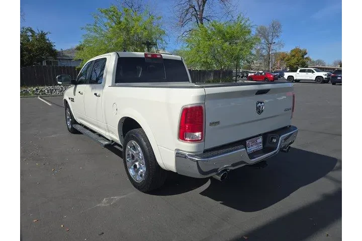 $29995 : Ram 1500 2018 4x4 Laramie 4d image 5