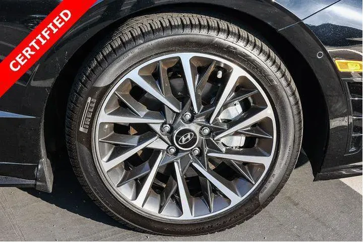 $25798 : Hyundai SONATA 2023 Limited image 9